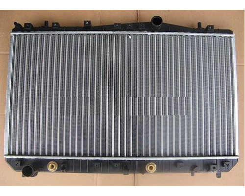 Радіатор Chevrolet Laceti АКП 370*700 04->плоскі соти