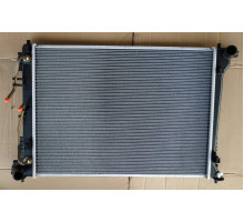 Радіатор HYUNDAI TUCSON (TL) (15-) 635*467 плоскі соти