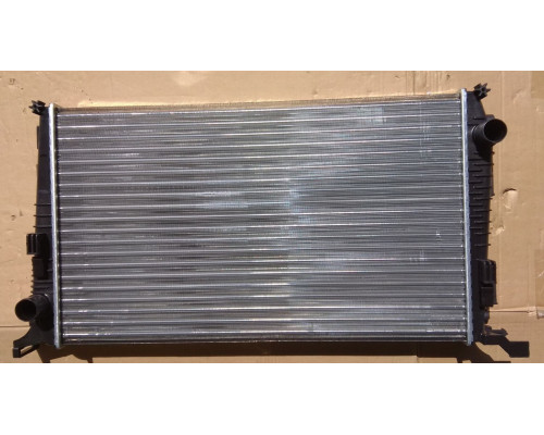 Радіатор Dacia Daster 1.5DCI 2010-> круглі