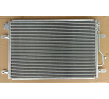 Радіатор кондиціонера Audi A4 00-04 р. A6 00-05 р. 567*402 (без осушувача)