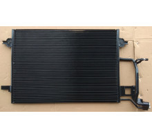 Радіатор кондиціонера VW Passat B5 Audi A4 1.9-2.5 TDI 96-01 р. 565*420