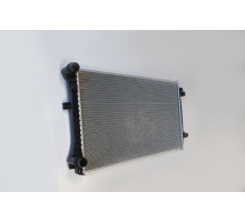 Радіатор Skoda Oktavia VW Golf 7 Audi A-3 1.4-2.0 TDI 12->пл.соти 650*410