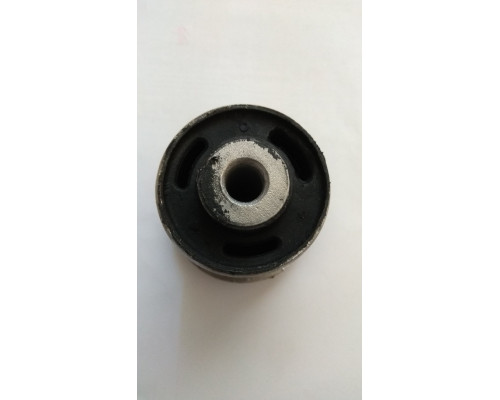 Сайлентблок задней балки Opel Astra G Zafira