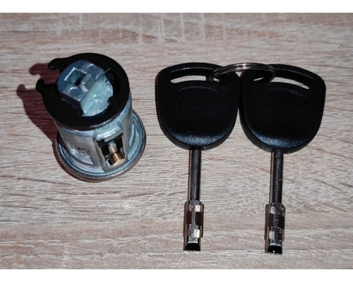 Личинка замка запалювання Ford Sierra Scorpio Transit