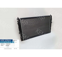 Радіатор Audi A4 2.6-2.8 97-00 мех. AC+/AC-