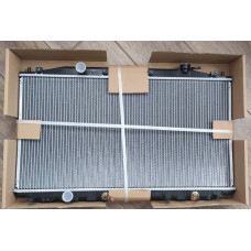Радиатор  Honda Accord 08-12 400 x 766 x 16 mm плоские соты (only USA)