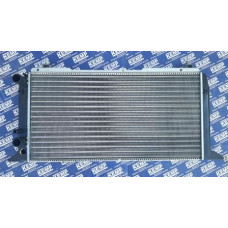Радиатор  Аudi-100 86-91  1.8  4цил 600*307 AC+