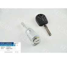 Личинки замка передних дверей левая  vw passat b5 (96-05)