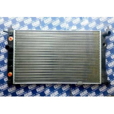 Радиатор Оpel Astra  F 1,6-2.0i АКП AC+ 593*359
