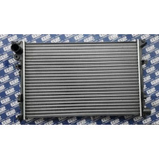 Радиатор Peugeot 806 Expert Fiat Scudo  Citroen Jumpy 1.9D-2.0HDI  98->670*446