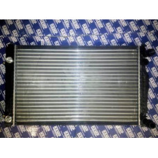 Радиатор VW Passat B5/Audi A4,A6 96-04  АКПП 1,6-2,3 630*412
