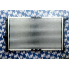 Радиатор Daewoo Lanos,1,3-1,6 мех АС+ 635*382 плоские соты