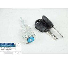 Личинки замка передних дверей левая vw golf iv 1997-,bora 1998-,polo 2001-,skoda