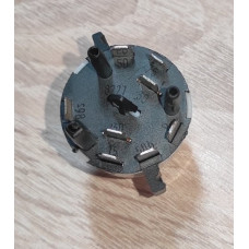 Контакт группа замка заж.  Audi A100 91-97/A80 87-98/A4 95-97/A8 94-99