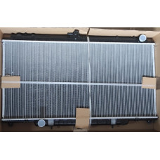 Радиатор Nissan Patrol Y61 97->450 x 910 x 32 mm плоские соты