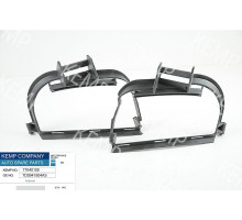 Рамки кріплення протитуманної фари VW T4 L+ R 96-03 комплект 2шт