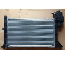 Радіатор Mercedes Sprinter 208-412 мех 97-06 680*400*33