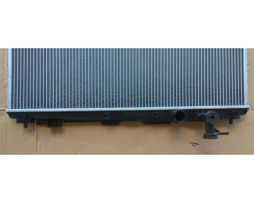 Радіатор Toyota RAV4 (XA2) (2000 - 2005) 375 x 742 x 22 mm плоскі соти