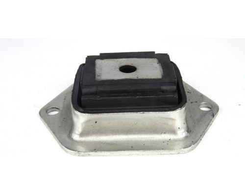 Подушка задної балки Mercedes W124 W201