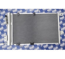 Радіатор кондиціонера Opel Astra G 1.2-1.8 Zafira 1.6-1.8  540*380 98-05(без осу
