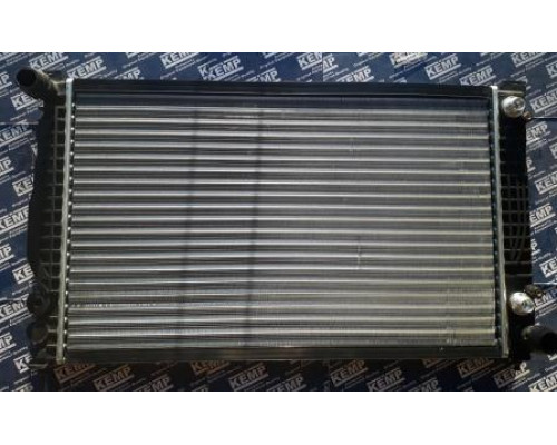 Радіатор VW Passat B5/Audi A4,A6 96-04  АКПП 2,5-2,8 630*412