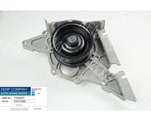 Помпа Audi A4,A6 A8  2,4-2,8 VW Passat B5  2.8  V6