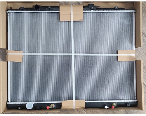 Радіатор Honda Pilot (2009 - 2015) Acura MDX 3.7i 07-08 плоскі соти 768*555
