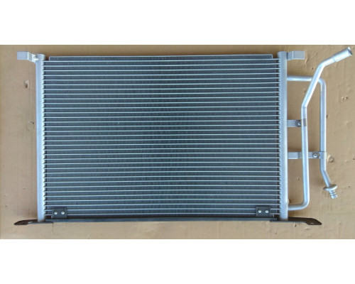 Радіатор кондиціонера Ford Fiesta 4 96-02 512*350*25 (без осушувача)