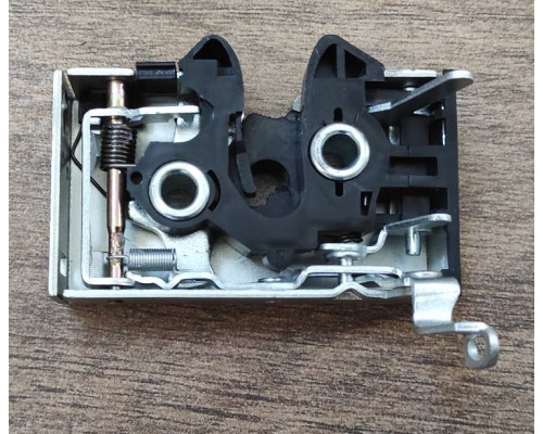 Замок двері AUDI 80 B3/B4 передн. L (торцевий) лівий