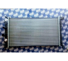 Радіатор Opel Vectra B 2.5 2.6 V6  608*359 АКП AC+