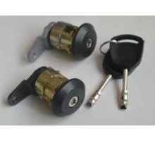 Личинки дверних замківFord Fiesta Courer 91-96 Transit 85-91(2шт)