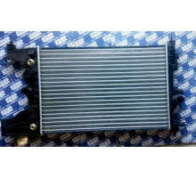 Радіатор Оpel Astra J  Cevrolet Cruz 1,6 АКП AC+/- 580*388 09->
