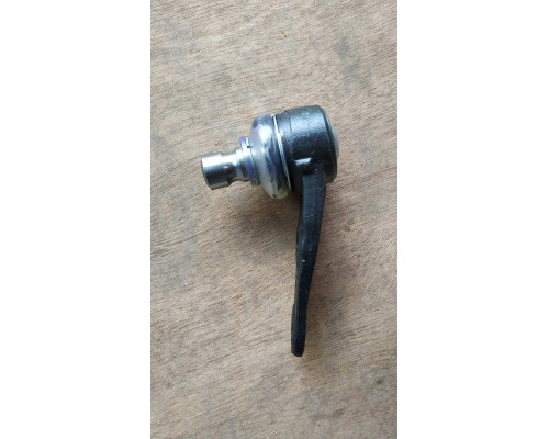 Кульова опора VW Passat В2 80-88 /Audi-80 78-86