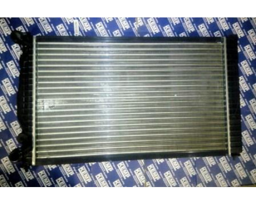 Радіатор VW Passat B5/Audi A4,A6 00-05  механіка 1,6-2,0 630*400