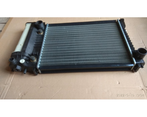 АКЦІЯ Радіатор BMW E34 520-525 88-95 АС+ АКПП 440*329
