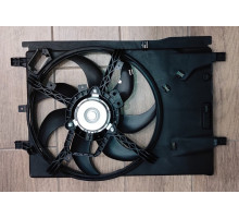 Мотор радіатора  Opel Corsa D Fiat Punto 08-> 390mm 240W