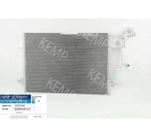 Радіатор кондиціонера  Audi A4 94-01г.615*421(без осушувача)