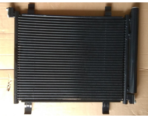 Радіатор кондиціонера VW UP 1.0 Skoda  Citigo1.0 11-> 415*346