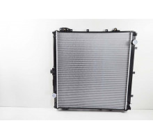 KEMP Радіатор TOYOTA SEQUOIA II (07-) TUNDRA II (07-) 650 x 703 x 36 мм плоскі соти 164000S030