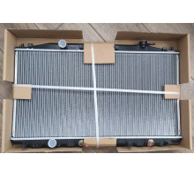 KEMP Радіатор Honda Accord 08-12 400 x 766 x 16 мм плоскі соти (only USA)