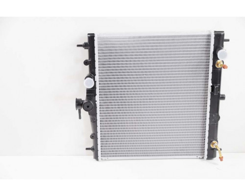 KEMP Радіатор Nissan Micra (02-10) Nissan Note (06-12) Renault Clio (05-20) пл.соти