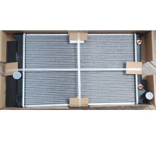 KEMP Радіатор Toyota Avensis 08 плоскі соти