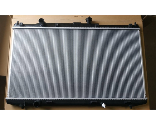 KEMP Радіатор HONDA ACCORD IX (13-)HYBRID 401 x 738 x 16 мм плоскі соти