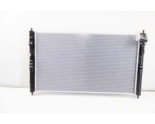 KEMP Радіатор MITSUBISHI ASX (GA0) (10-) CITROEN C4 AIRCROSS (12-) плоскі соти