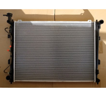 KEMP Радіатор KIA Carens FG (06-) 640 x 490 x 18 мм плоскі соти Код запчастини: 77641030, 66685
