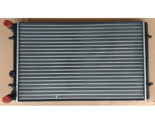 KEMP Радіатор Skoda Oktavia VW Bora G4 А-3 1,6-2,0 652*415