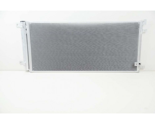 KEMP Радіатор кондиціонера HONDA CIVIC X (FC) 5 DOORS (16-) 305 x 705 x 12 мм