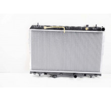 KEMP Радіатор HYUNDAI Elantra 2000 (375 x 660 x 15 мм) плоскі соти