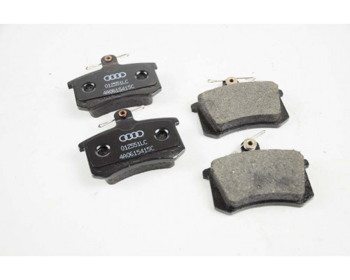 KEMP Колодки гальмівні задні Audi-100,80,A4,A6 86-01 супорт