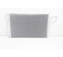 KEMP Радіатор кондиціонера KIA Ceed 07 606 x 381 x 16 мм Код запчастини: 77641544, 94981